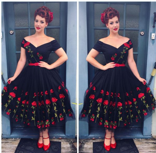 

spring 2019 summer new women party dress vintage embroidered rose bud silk gauze dress mujer vestidos faldas party club skirts mp-237, White;black