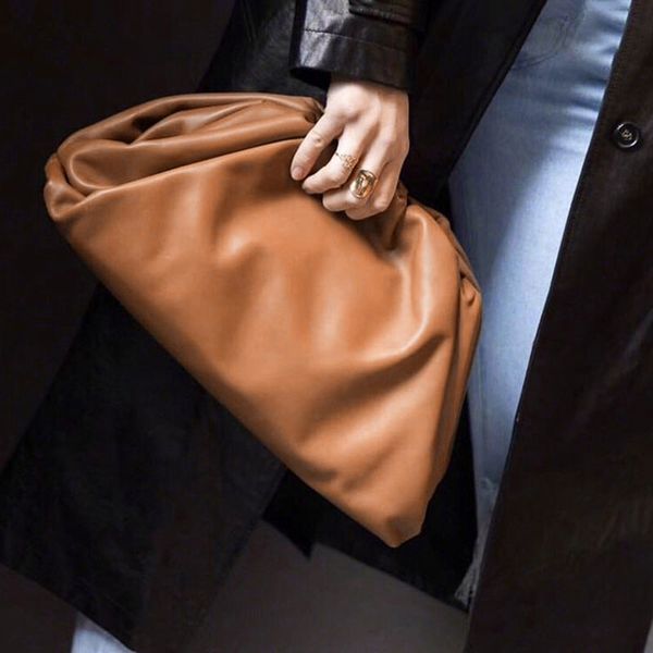 

women simple dumplings messenger bag retro 2020 new fashion cloud female crossbody shoulder bag tide handbag clutch