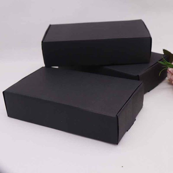 

2019 1pcs corrugated paper box diy18.5x11x4.5cm black color for wedding favors birthday party candy cookies christmas gift boxes