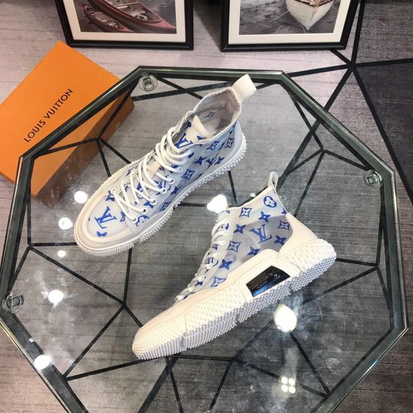 

2020 summer men's casual fashion sneakers, and comfortable wild casual shoesad