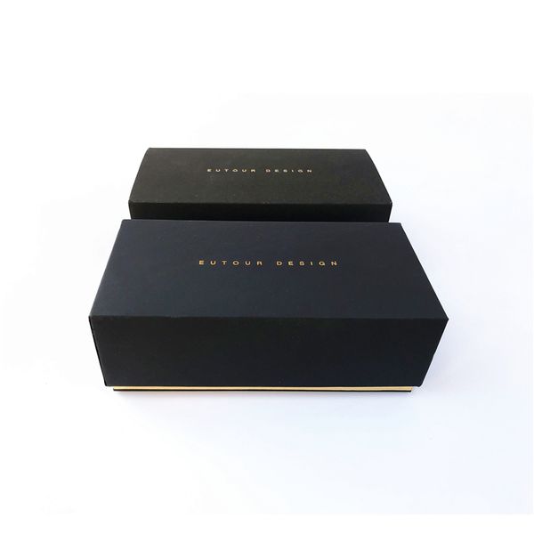 

boutique watch gift box atmosphere, Black;blue