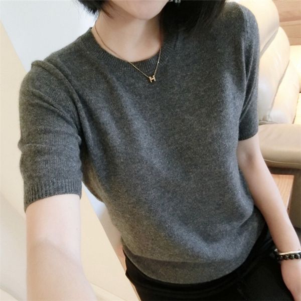 

short-sleeved sweater female 19 new fashion round neck solid color loose korean short women's bottoming shirt short sleeve, White;black