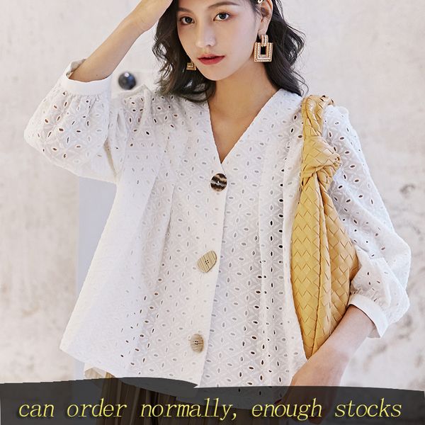

lanmrem can ship pure cotton temperament famale white hollow out long sleeve shirt 2020 spring summer fashion new yh944