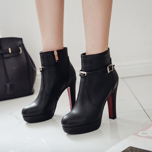 

boots big size fashionable british windtipped waterproof platform with thick heels and sidepulling belt buckle, Black