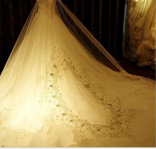 

sellingluxury crystal wedding dresses lace cathedral lace-up back bridal gowns 2019 a-line sweetheart appliques beaded garden crow, Black;gray