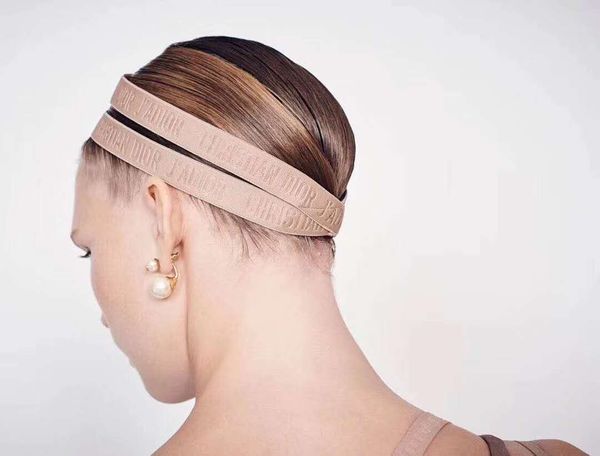 

Дизайнер Эластичный Оголовье для Женщин Мода Hairband Для Женщин Девушка Ретро Тюрба