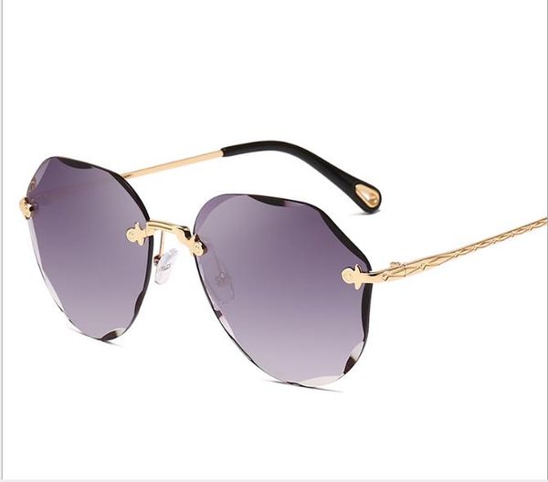 

fashion gradual ocean sheet sunglasses european and american trend metal frameless cut-edge sculptured legs, White;black