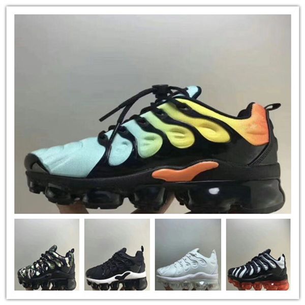 

2019 Kids TN Plus Designer Sports Running Children shoes Boy Girls Trainers Tn Sneakers Classic Outdoor Toddle