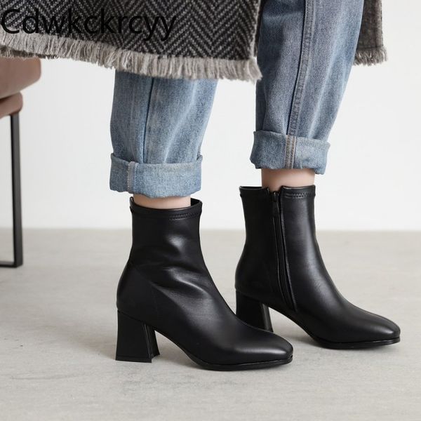 

winter the new fashion round head thick heel boots simple temperament plus cashmere keep warm high heel women boots 34-43, Black