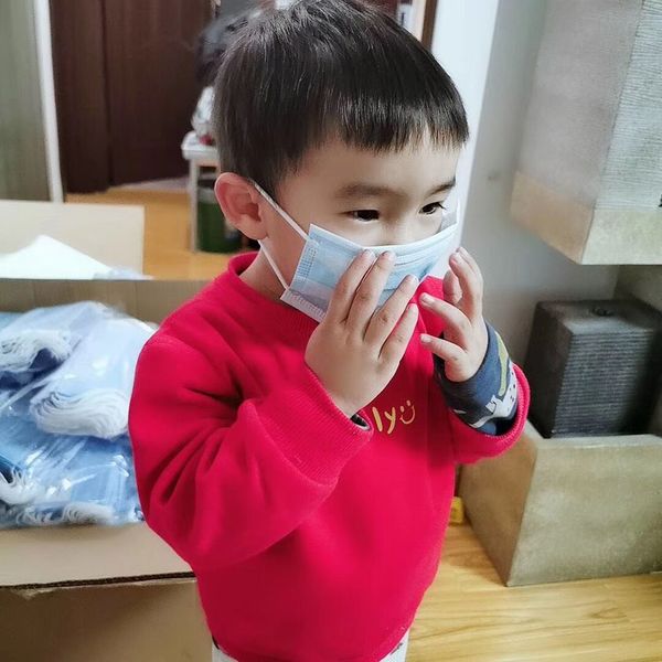 

4 layer protective mask disposable children's mask melting spray cloth non-medical dust prevention dhl ing
