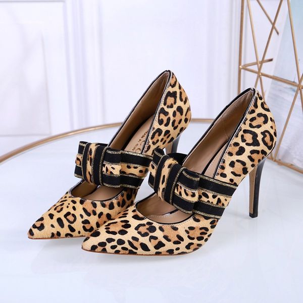 

2020 spring and summer women's high-heeled fashion wild work shoes shallow mouth casual retro pointed heels07#, Black