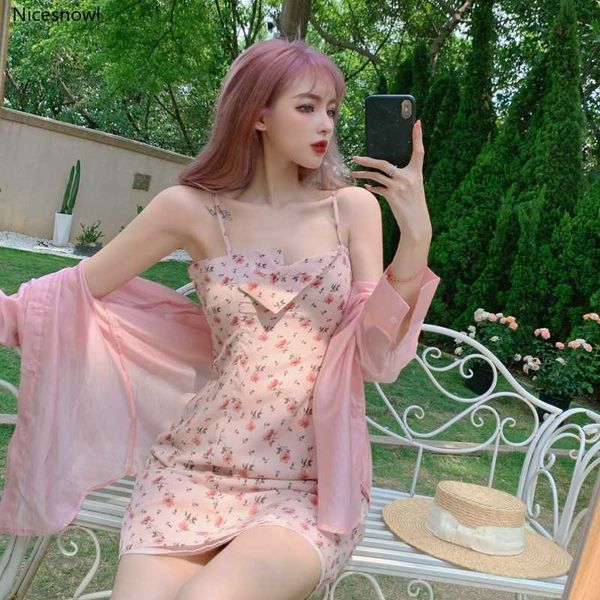 

summer sun protection long-sleeved shirt retro flower dungaree dress age-reducing suit women's fashion two-piece set, White;black