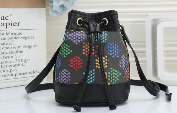 

мини ведѬо ђмка ве мода женина ђмки дизайнеѬ еплени ђмки коелек каѬ