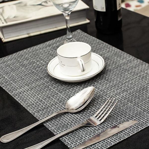

4 pcs lot weave placemat fashion pvc dining table mat disc pads bowl pad coasters waterproof table cloth pad slip-resistant pad y200328