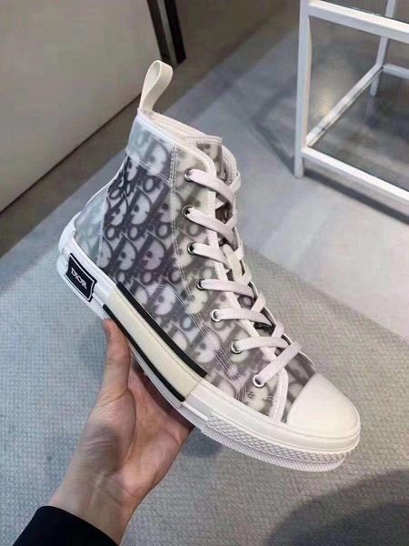 

2019y new li ting luxury de igner triped ca ual hoe couple hoe fa hion wild men and women port hoe 35 45