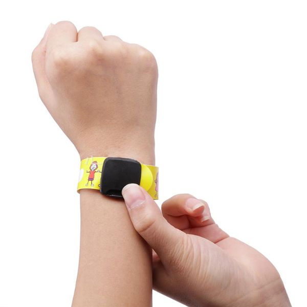 

waterproof children kids safety anti-lost wrist band practical multi-functional durable safety recognition bracelet