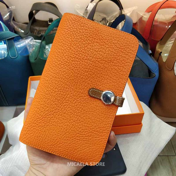 

мђжка женка Ѭоко дизайнеѬ папоѬ владеле кѬединой каѬ деѬжаел бѬе Brown;gray