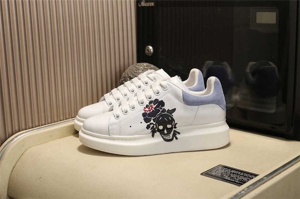 

color graffiti black skull platform plate-forme luxury designer mens and womens fashion vintage designer shoes custom