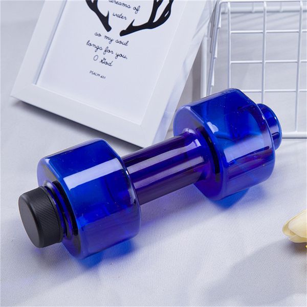 

sports water bottles 550ml leakproof portable unbreakable sports plastic bottle shaker pet fitness dumbbell 1pcs