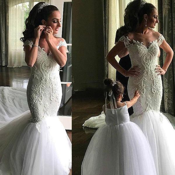 

delicate mermaid wedding dresses illusion neck country wedding gowns with beaded cathedral train tulle bridal dresses 2020 short sleeves, White