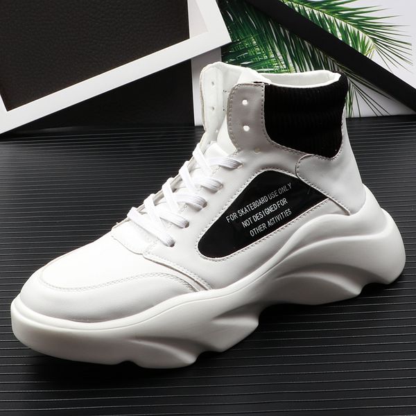 

new white men's thick-soled sports shoes fashion motorcycle boots, Black