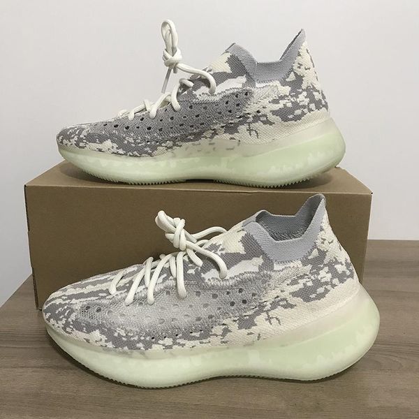 

2020 новй kanye west 380 мђжин женин ђжеѬодне веооѬажаие бегђн лђайне по