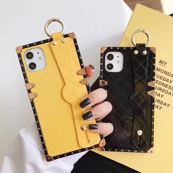 

fashion luxury designer phone case for iphone x xs max xr 8 7plus 6 6s brand pu leather cellphone cover cases anti-shock shell