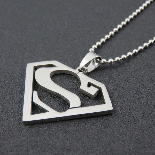 

43mm*33mm silver color stainless steel superman necklace pendant for man & women fashion gift jewelry findings