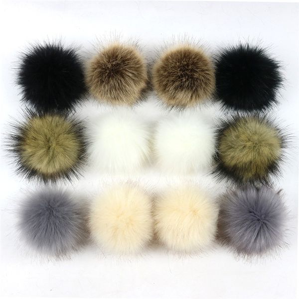 

15cm diy natural real raccoon fur pompoms fluffy genuine fur pompom for winter women hat beanies knitted cap kids beanie hat cap