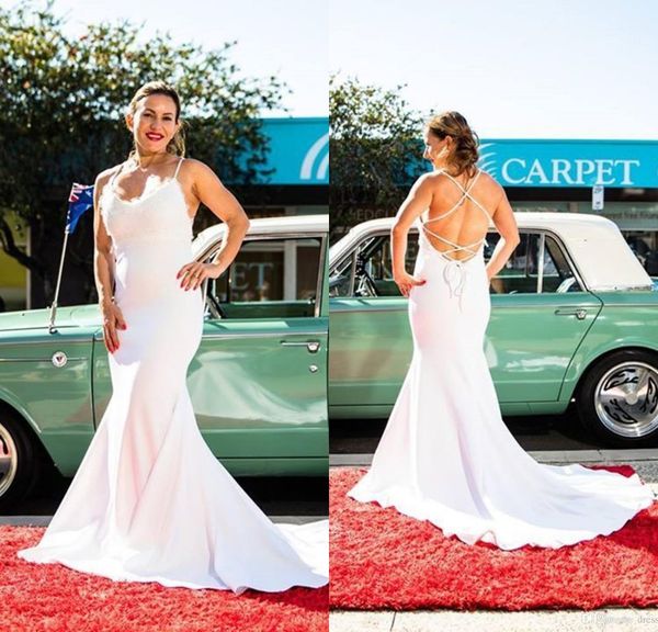 

страна кружева boho русалка свадебные платья 2019 сексуальная спинки крест-накрест ремни развертки поезд атласные формальные свадебные плать, White