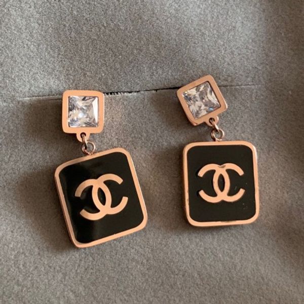 

2019 Новый роскошный Бренд Дизайнерские серьги с бриллиантами из розового золота с