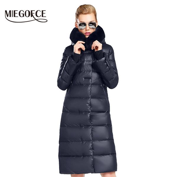 Cappotto da donna Giacca di media lunghezza Donna Parka con pelliccia di coniglio Cappotto invernale spesso da donna MIEGOFCE 2017 Nuova collezione invernale Hot