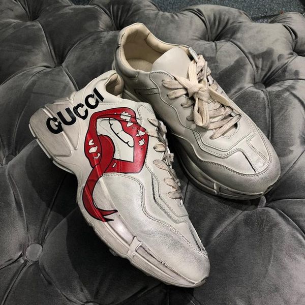 

Новые Rhyton Vintage Тренер С Красным Ротом Клубничная волна рот Tiger Web print Женщины Марка