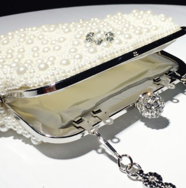 

2018 new shell pearl diamond package clutch bag evening bag dress package banquet female bridesmaids portable packet