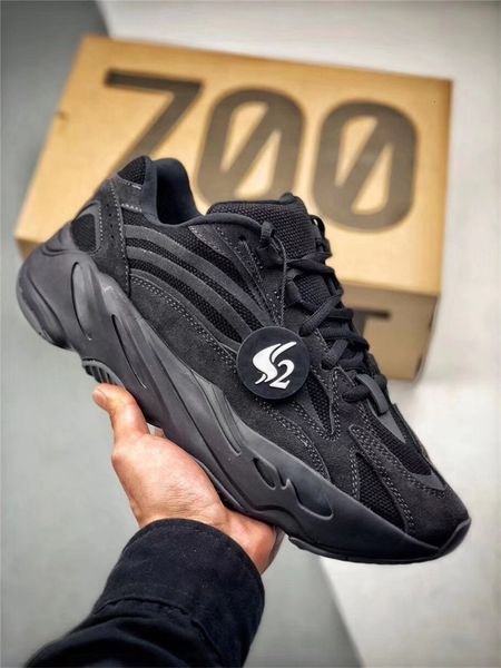 

originals authentic 700 v2 vanta fu6684 kanye west static black suede 3m reflective running shoes sports sneakers with box best