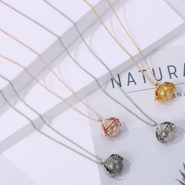 

fashion magic 4 p pendant memory floating locket necklace angel wings flash box family p box necklaces gifts, Silver