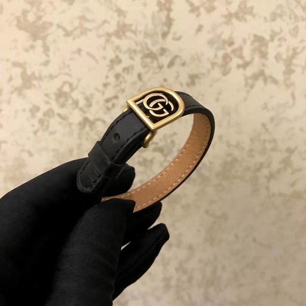 

Luxurious genuine leather with hollow metal and logo for women and man bracelet in black and red wedding jewelry free shipping PS6237A