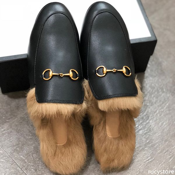 

men luxury designer slippers brand fur slippers women genuine leather flat mules shoes metal chain casual shoes loafers outdoor slippers w1