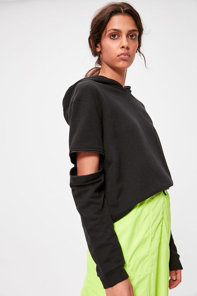 

trendyol black zip detail hooded knitted sweatshirt twoaw20sw0237