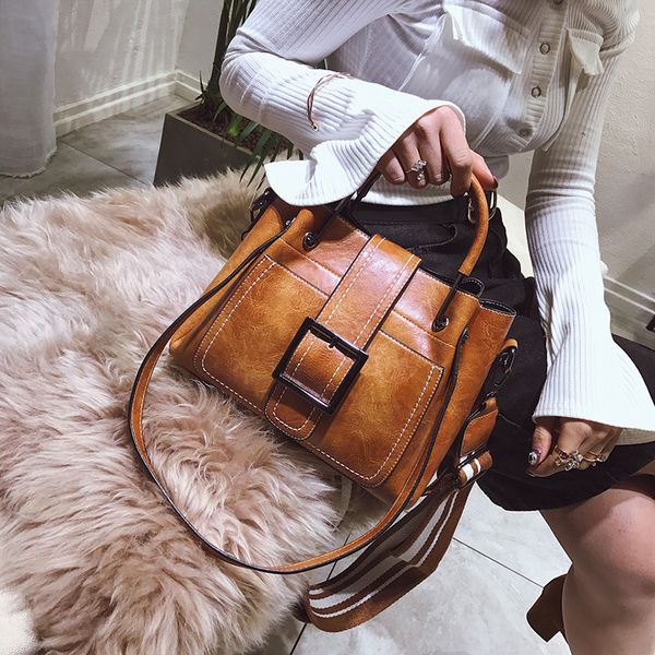 

new retro bucket bag ladies wide shoulder strap shoulder bag large capacity wild handbag