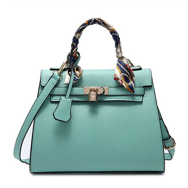 

leatherluggagetag 2020 new ladies leather handbag fashion authentic tote bag messenger bag wallet
