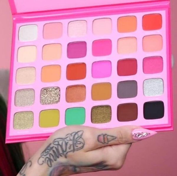 

Dhl pre ale reveled 30 color eye hadow j x m cooperate makeup himmer and matte eye hadow palette
