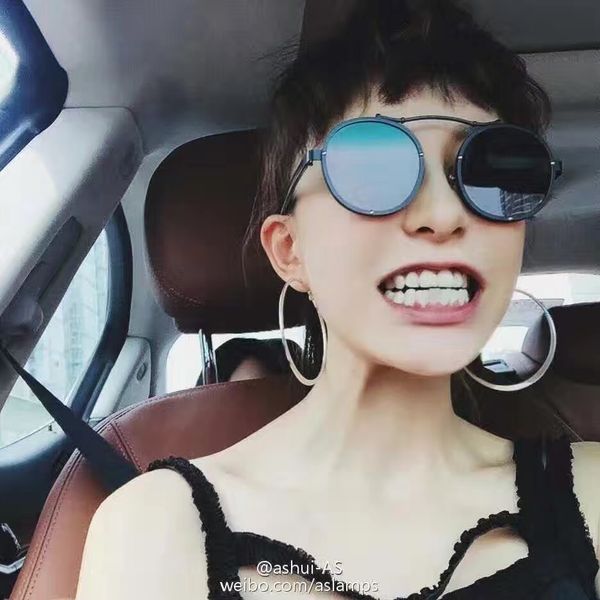 

personality round frame sunglasses men and women couple punk net red with the wild glasses s17031, White;black