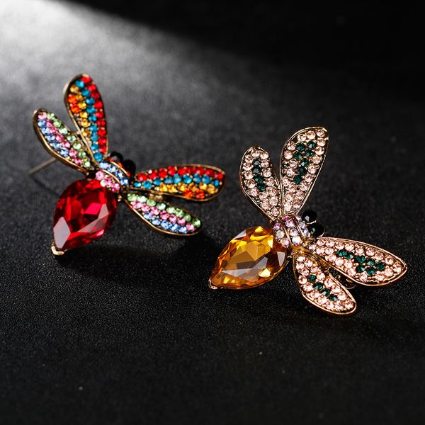 

2 pieces fashion animal insect brooch pin rhinestone personality brestpin, Gray