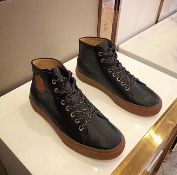 

new designer man casual shoes kanye west fashion wrinkled leather lace-up low cut f flat shoes trainers runaway arena shoes, Black