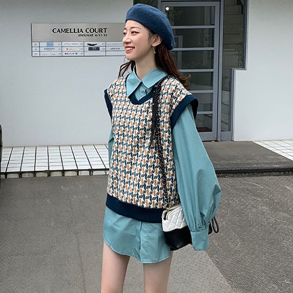 

women's vests covering yarn women sleeveless pullover 2021 fall winter korean style vintage geometric v neck knitted wool sweater vest, Black;white