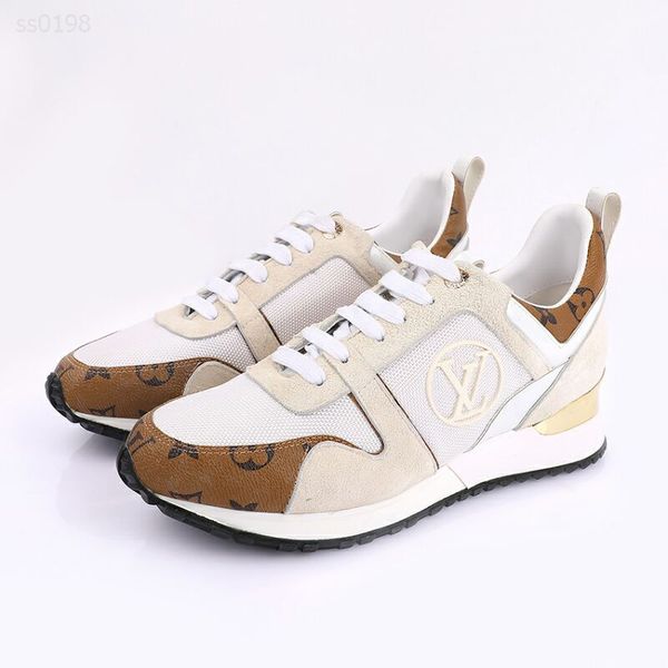 

new women's shoes with round head shallow mouth low-cowhide leather increase the classic four seasons sports casual shoes, Black