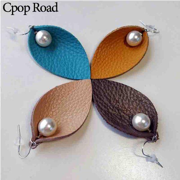 

кожаные серьги pearl листовых для женщин несколько цветов простого падения мотаться серьги высокого качества шикарных ювелирных изделий деву, Silver