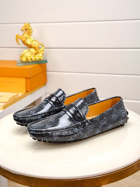 

2020 new luxury men's business dress shoes classic fashion design brand leisure are suitable for size 38-45, Black