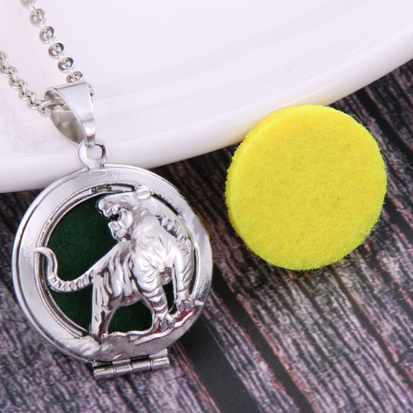 

tiger aroma diffuser necklace open antique lockets pendant perfume essential oil necklace with pad, Silver
